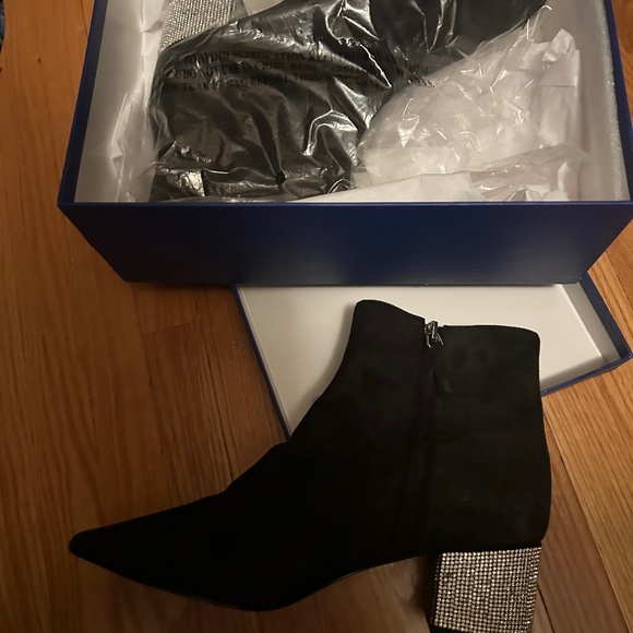 Elegant shoes - Picture 1 of 2